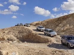 טיול ג'יפים *הוט* מרמת צבאים לעמק המעיינות בשבת 27.9.25
